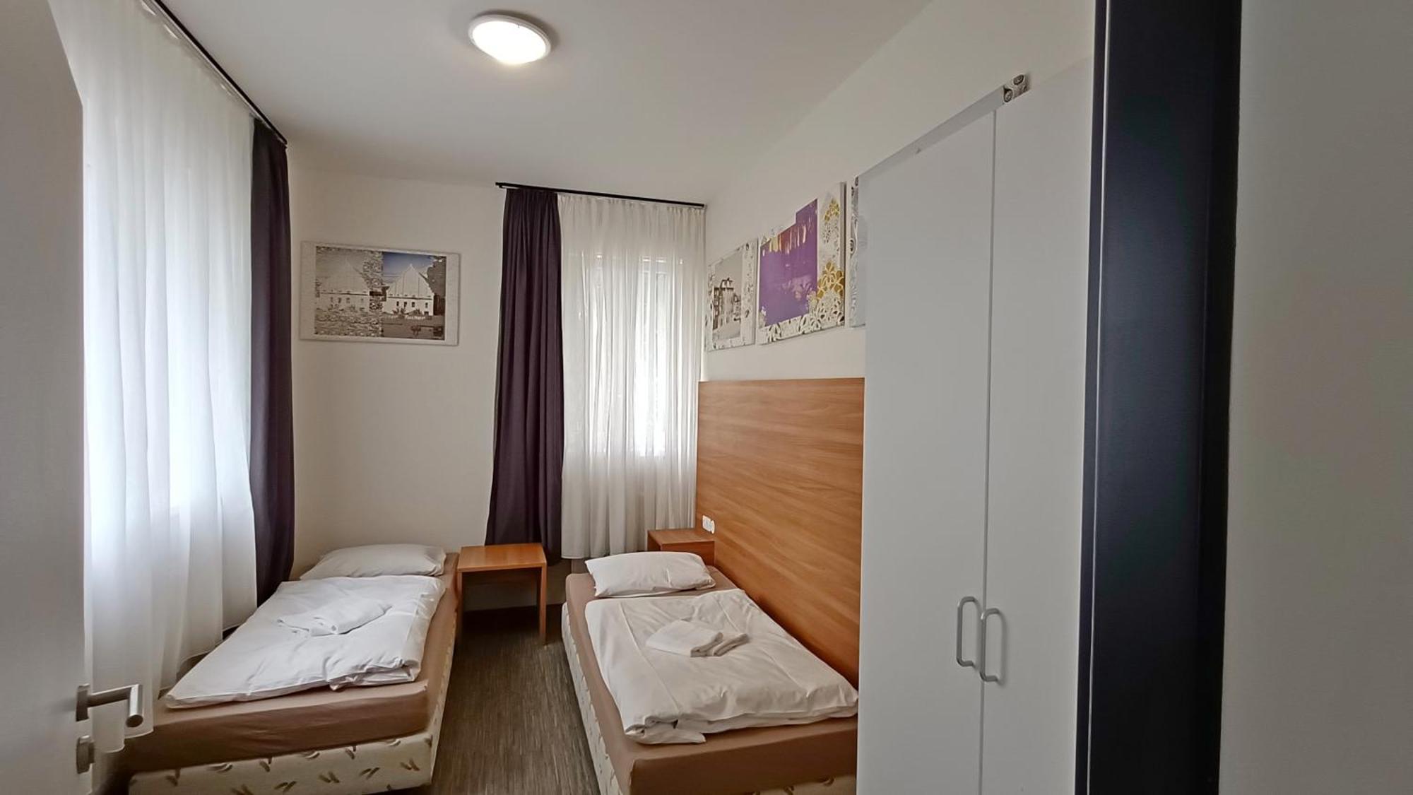 Apartments Gato Karlovy Vary Stara Role Экстерьер фото